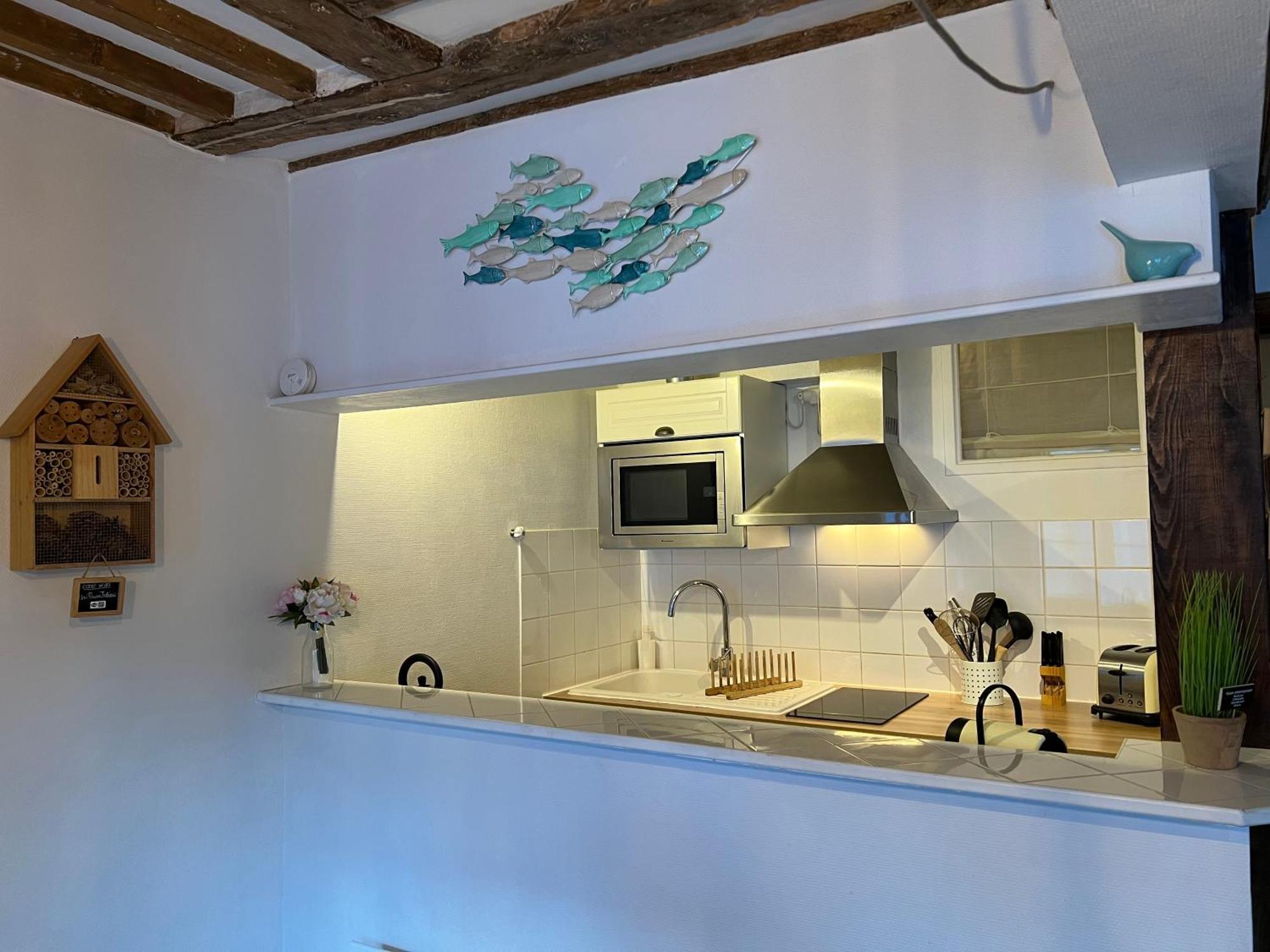 Une Pause Chez Julien, appartement lumineux et idéalement situé! Honfleur Exterior foto