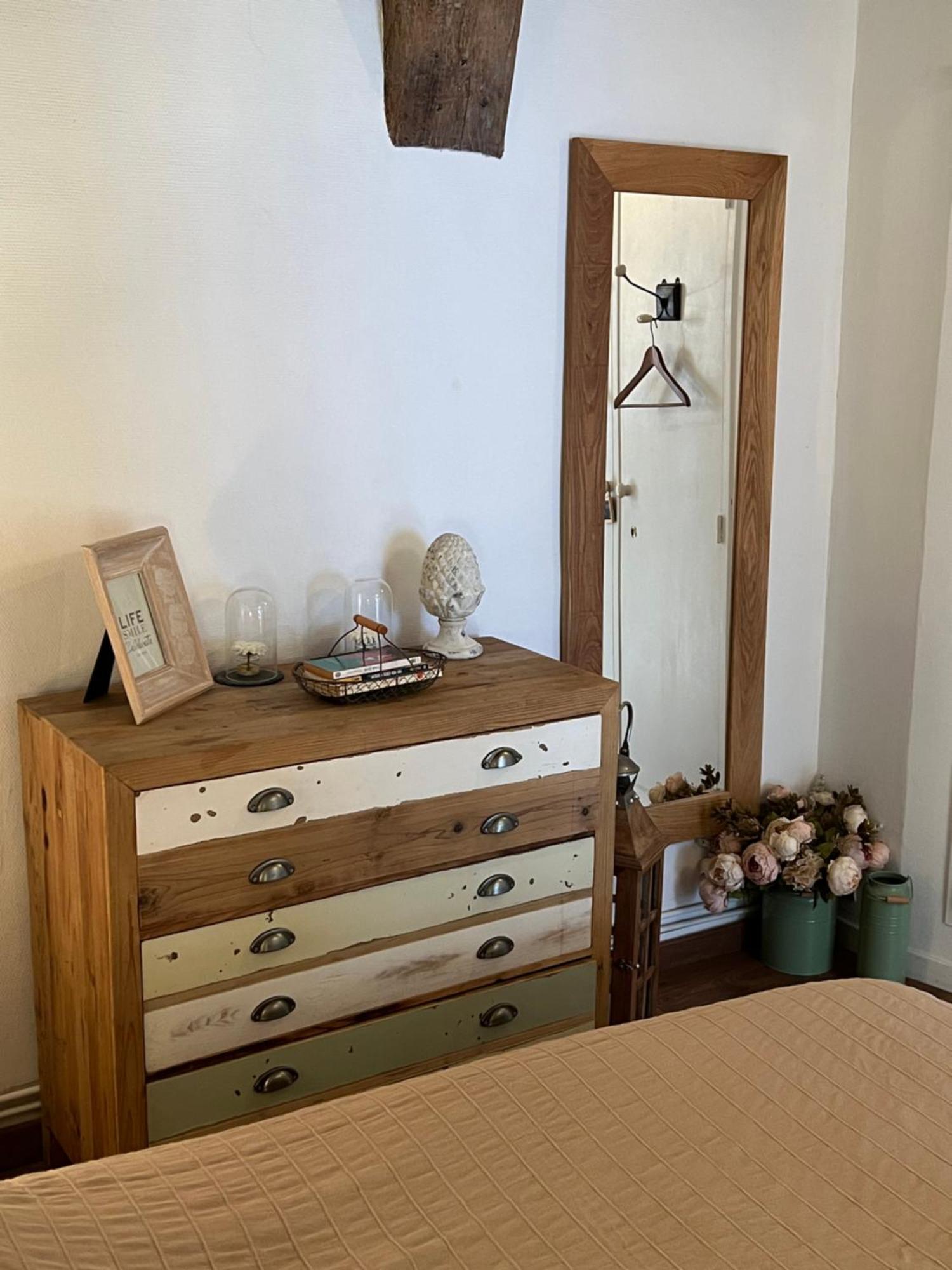 Une Pause Chez Julien, appartement lumineux et idéalement situé! Honfleur Exterior foto