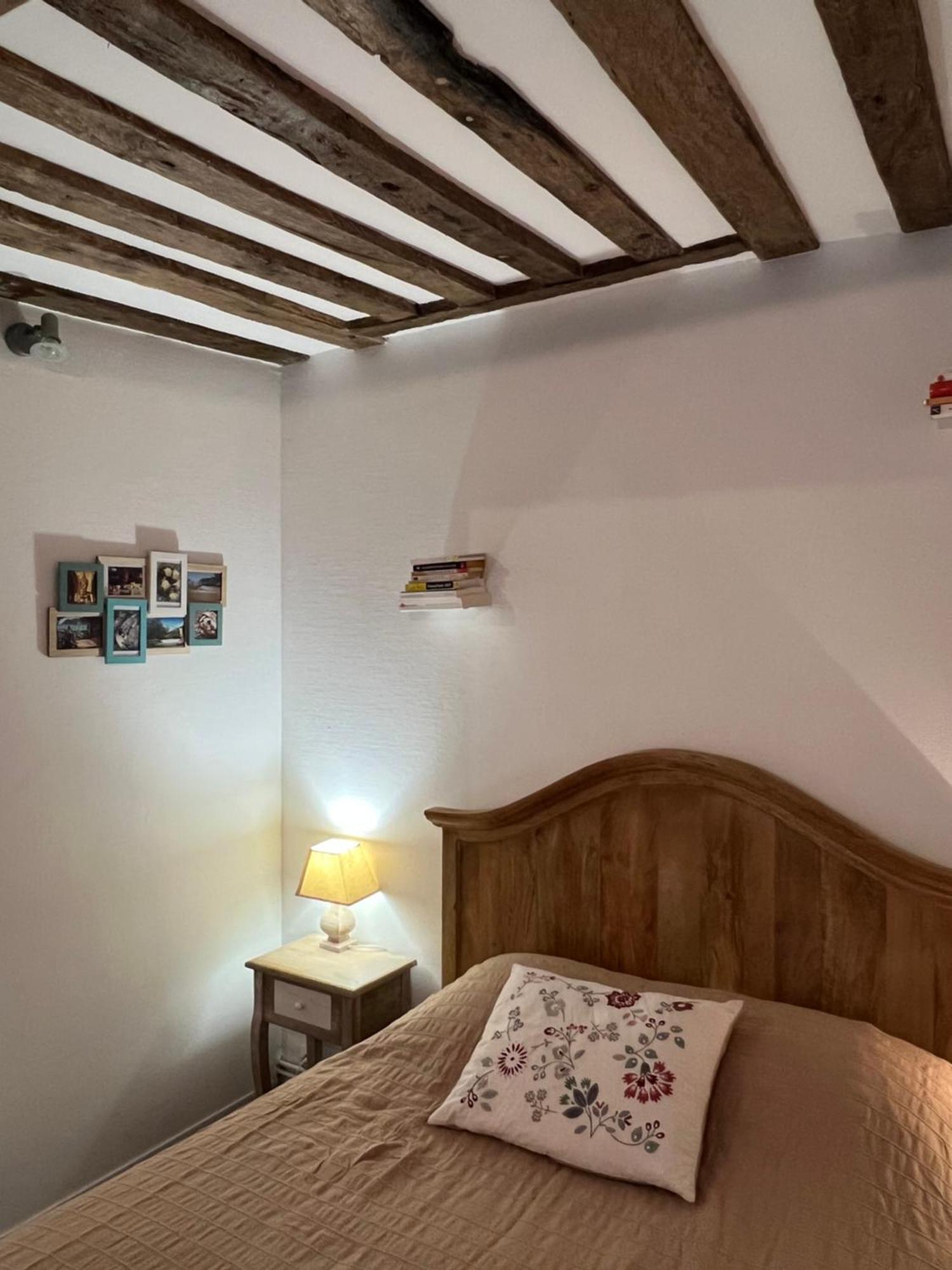 Une Pause Chez Julien, appartement lumineux et idéalement situé! Honfleur Exterior foto